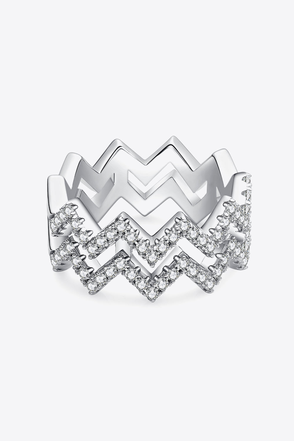 Anillos apilables en zigzag de moissanita adorados