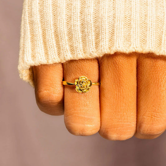 18 Karat vergoldeter Ring in Rosenform