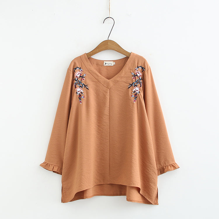 Front embroidered petal sleeve long sleeve shirt