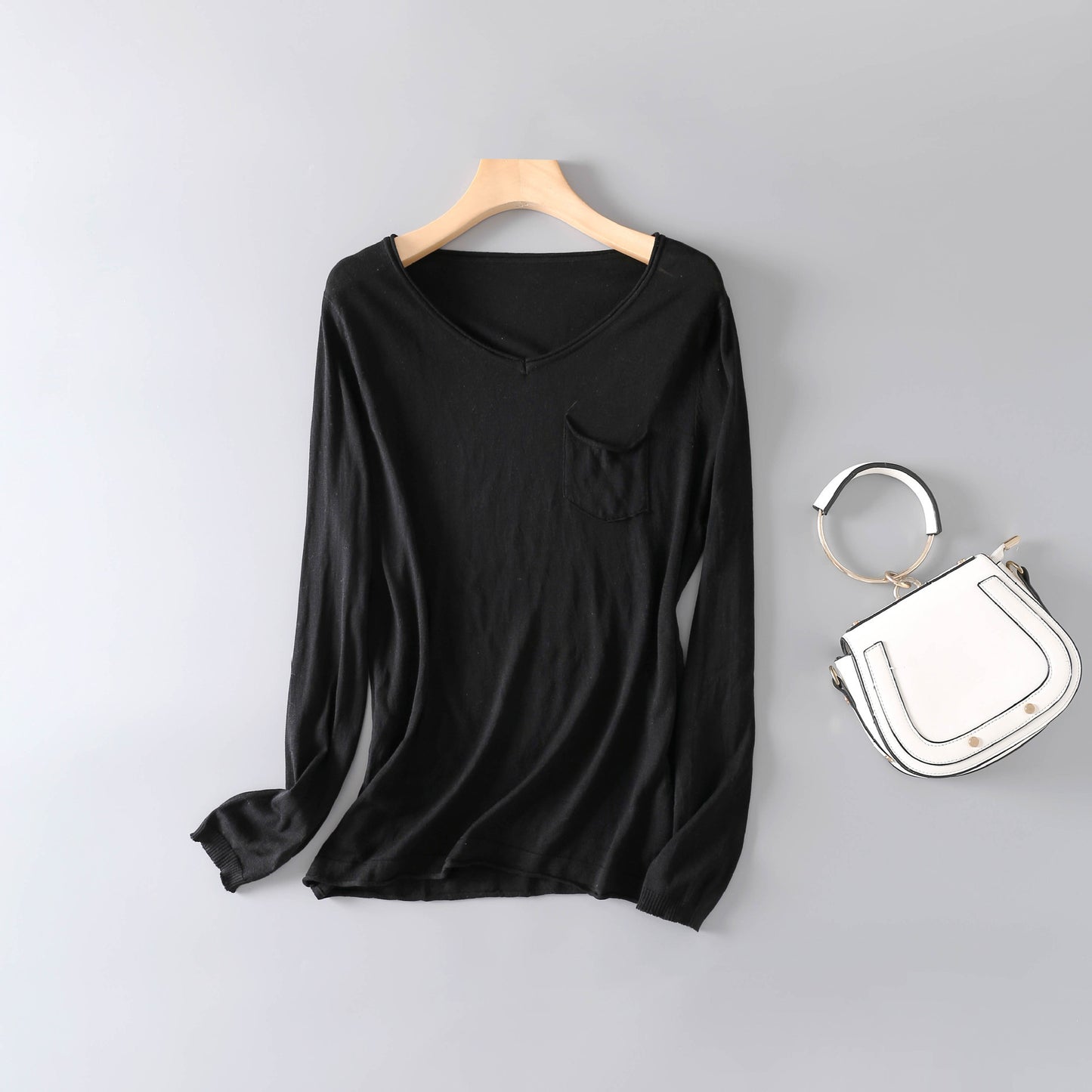 Autumn And Winter New Silk Cotton V-neck Long-Sleeved Bottoming Shirt, Warm Silk Top, Pullover, Slim-Fit T-Shirt, Simple Style