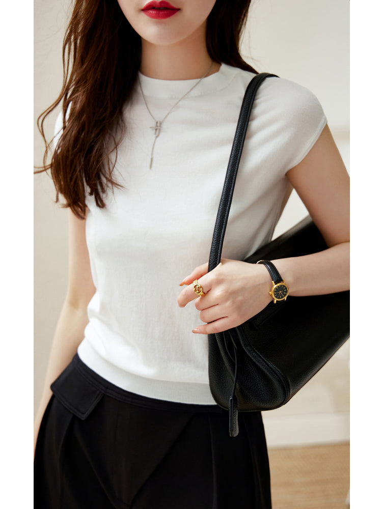 Black Round Neck Sleeveless Pullover Sweater