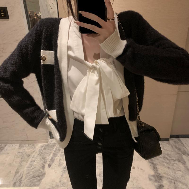 Top New Contrast Color Knitted Sweater Coat With Western Style Bow Shirt