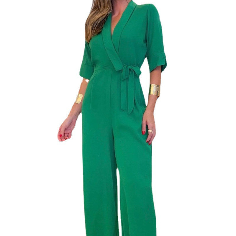 Grüner Jumpsuit mit Revers und Schnürung für Damen