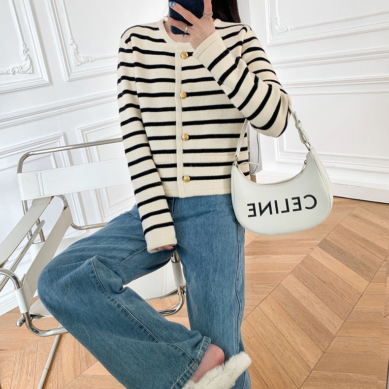 Women's Autumn And Winter New Round Neck Striped Knitted Cardigan Short Coat