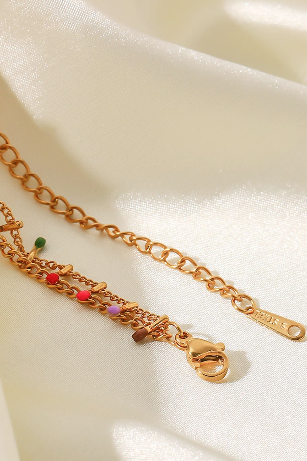 Halskette aus 18 Karat vergoldetem, doppellagigem Edelstahl