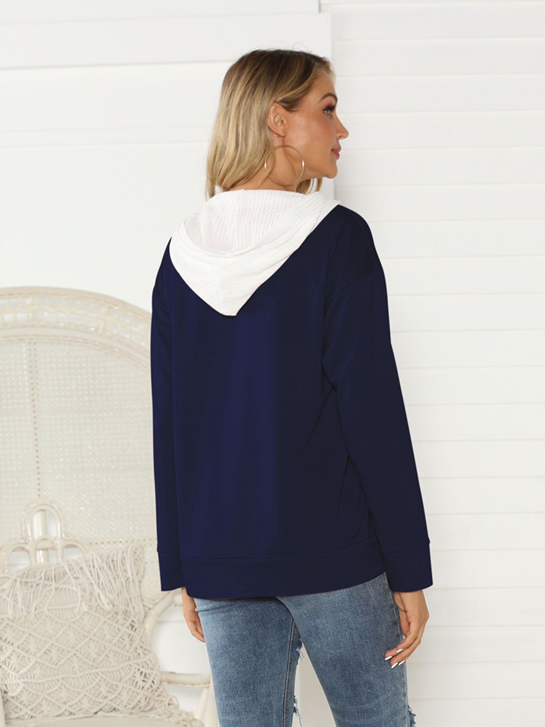 Kapuzenpullover mit kontrastierendem Reißverschlussdetail