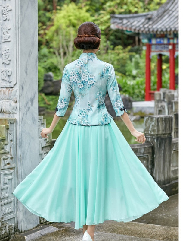 Klassisches und elegantes chinesisches Cheongsam-Oberteil