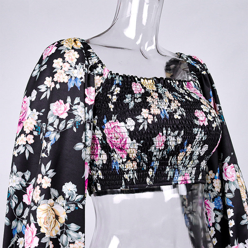 Damen-Crop-Top mit Blumenmuster, ausgestellten Ärmeln und Falten