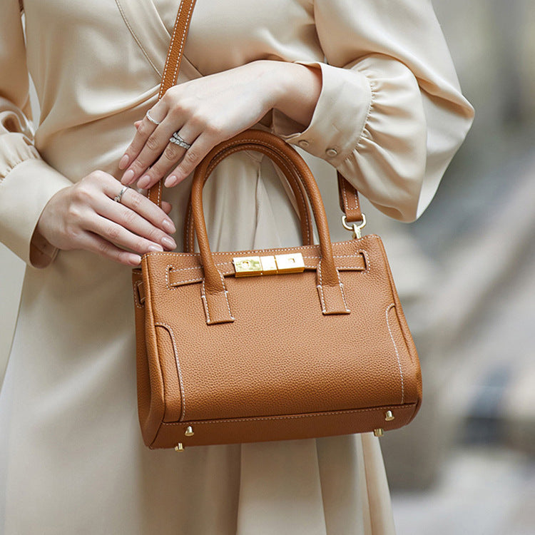 Große Handtasche aus weichem Leder für Damen