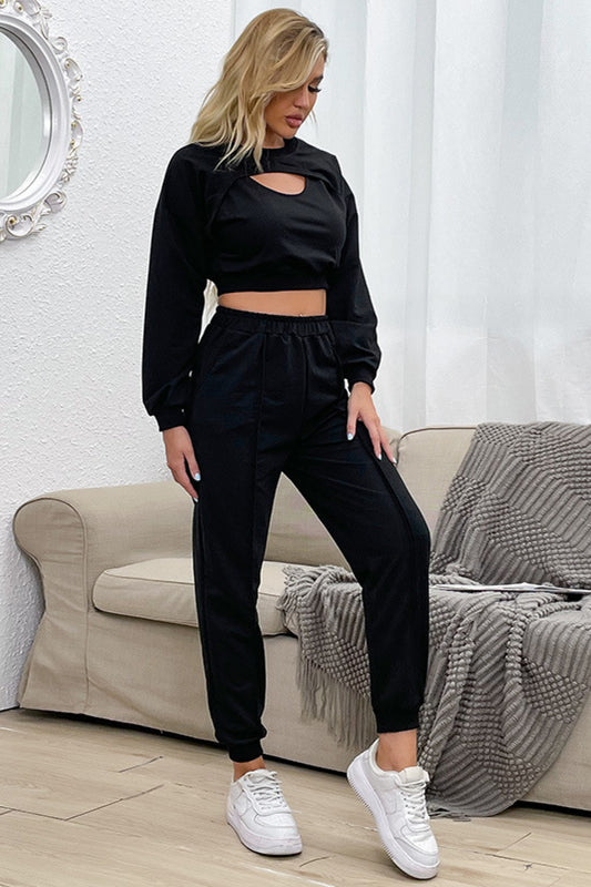 Set aus Crop-Top und Jogginghose mit Cut-Outs