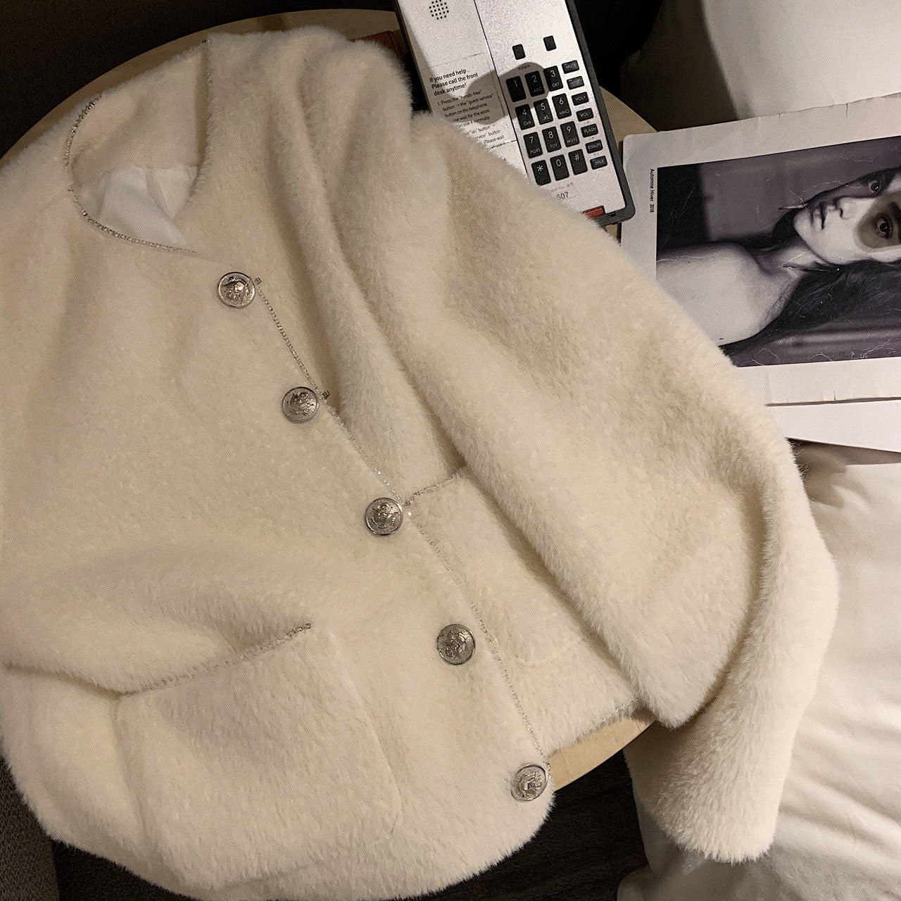 Abrigo corto de terciopelo de visón blanco para mujer otoño e invierno