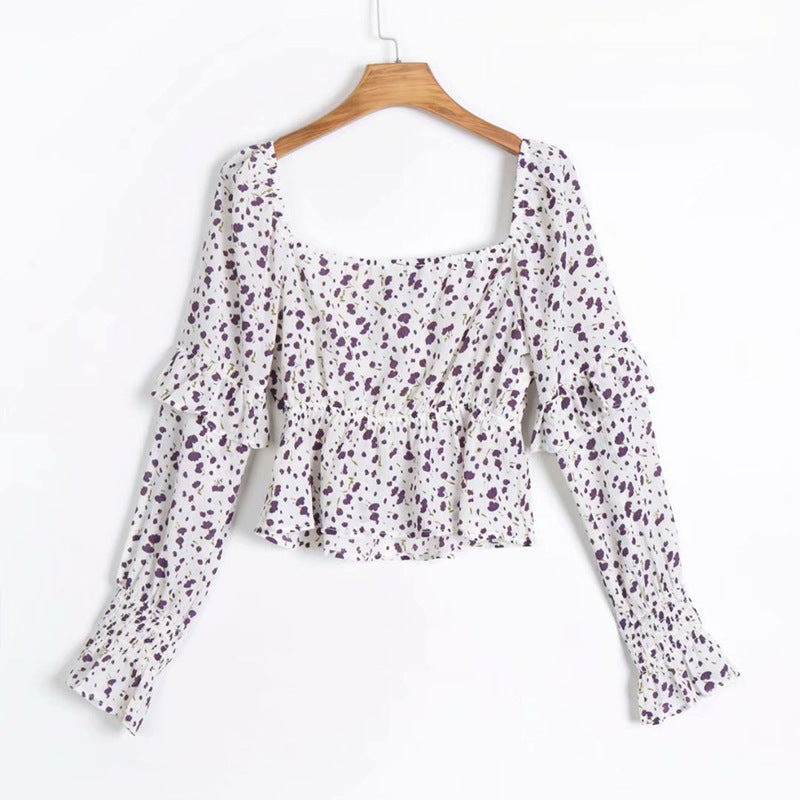 Camisa flores cuello cuadrado