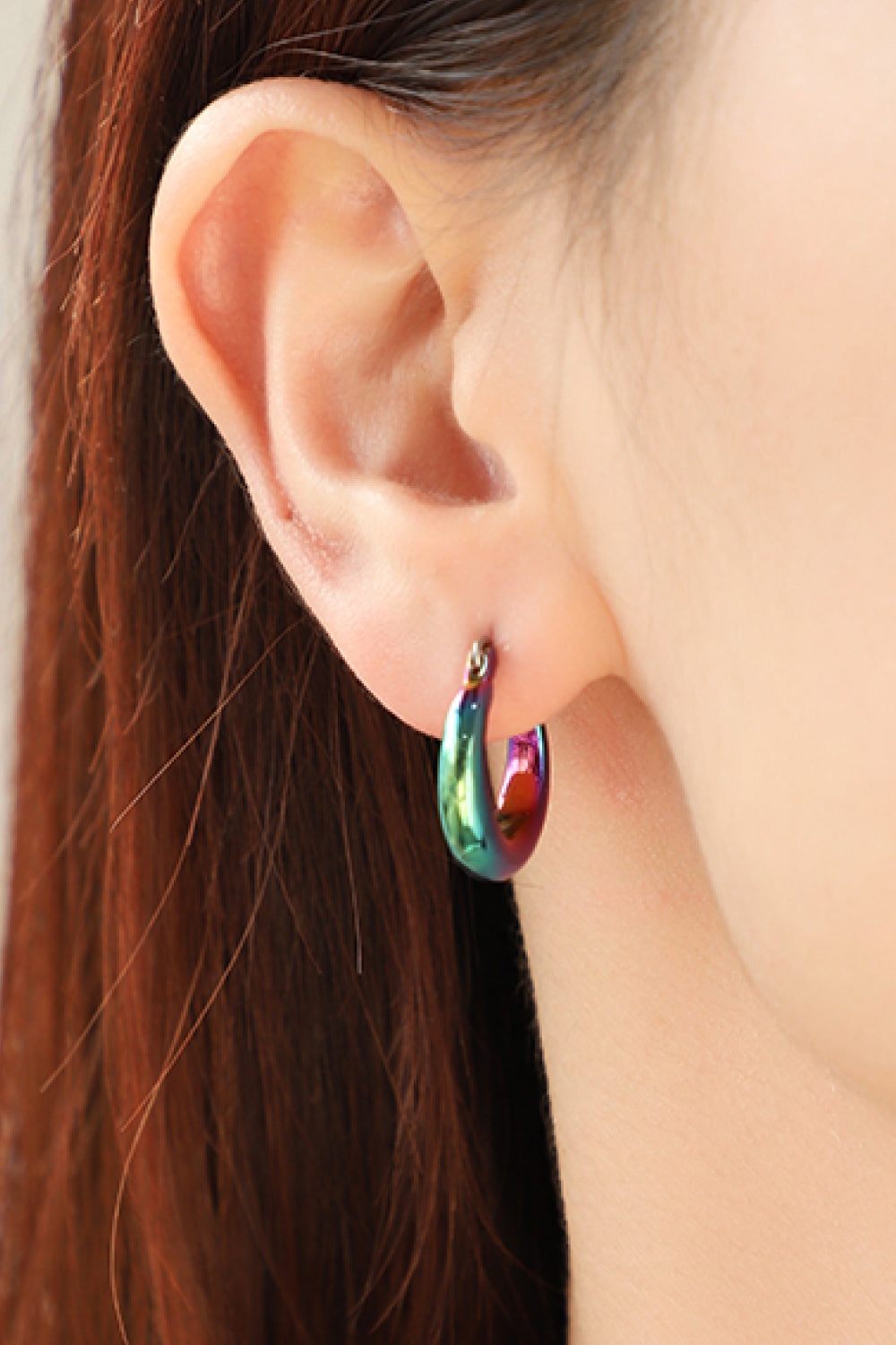 Pendientes Huggie multicolores Darling Heart