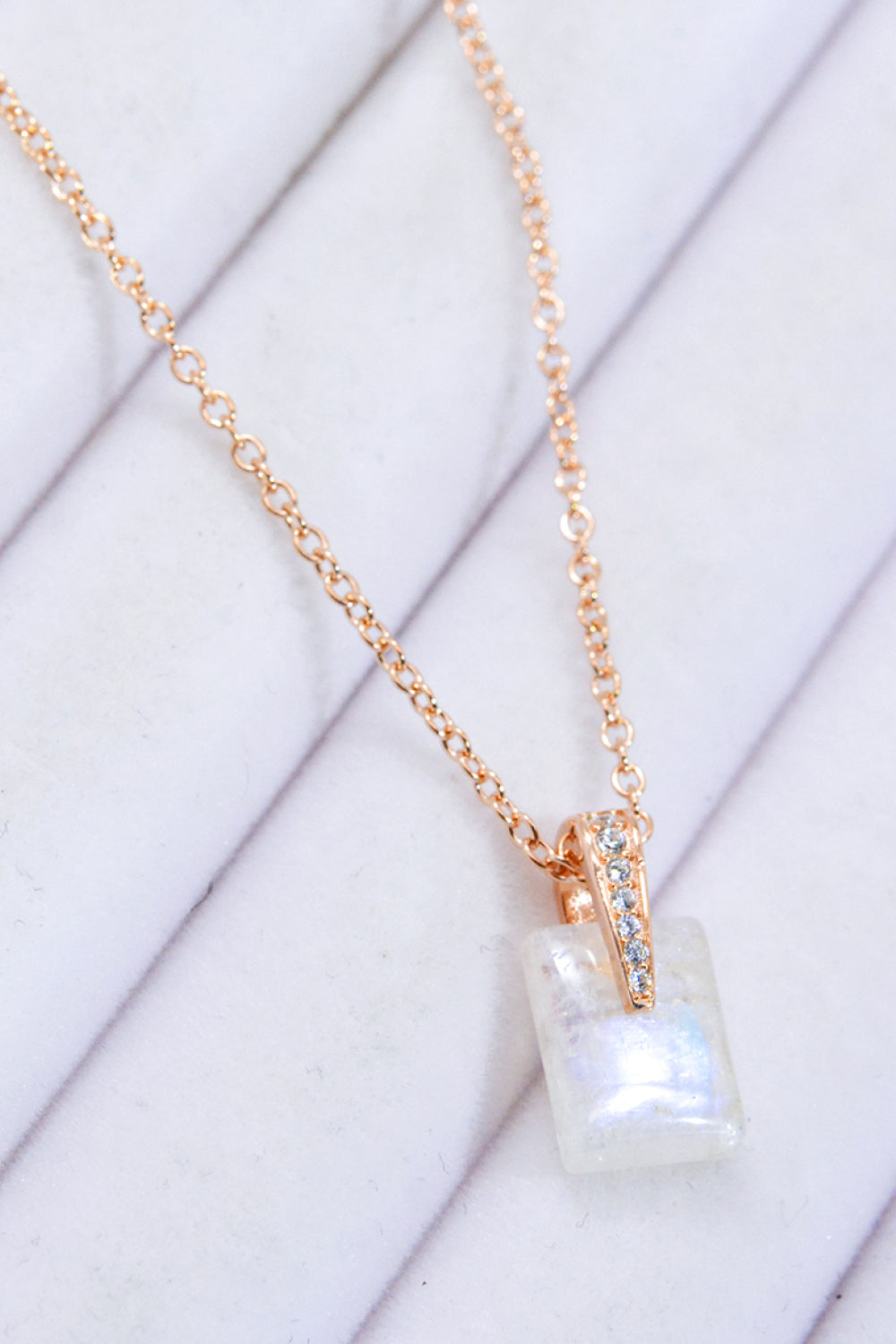 925 Sterling Silver Natural Moonstone Pendant Necklace