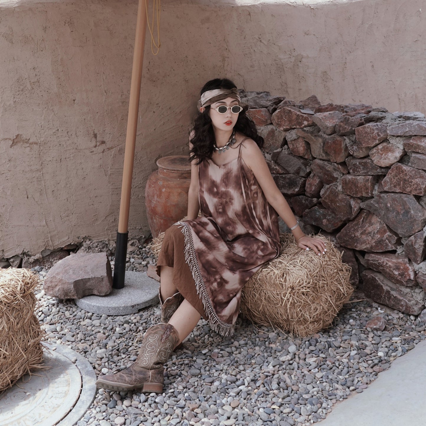 Vestido camisola con borlas bohemias