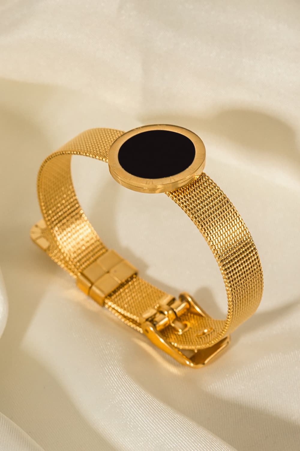 Breites Armband aus 18 Karat vergoldetem Kupfer