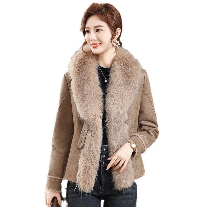 Fur Integrated Women's Short Coat Southern Winter Temperament