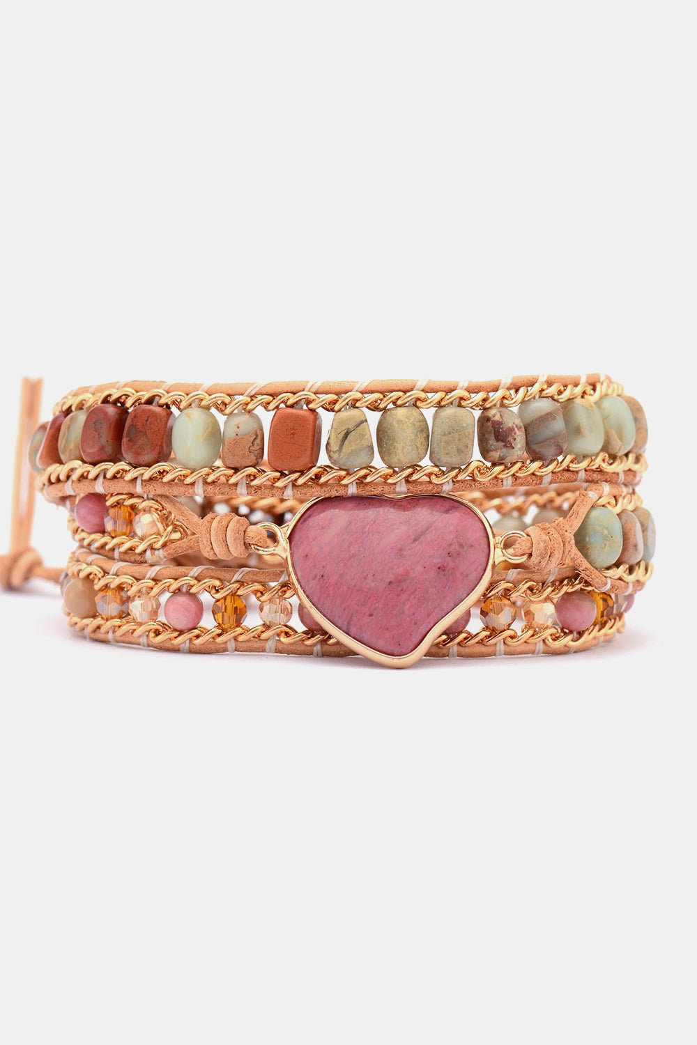 Pulsera hecha a mano con cuentas de triple capa en forma de corazón