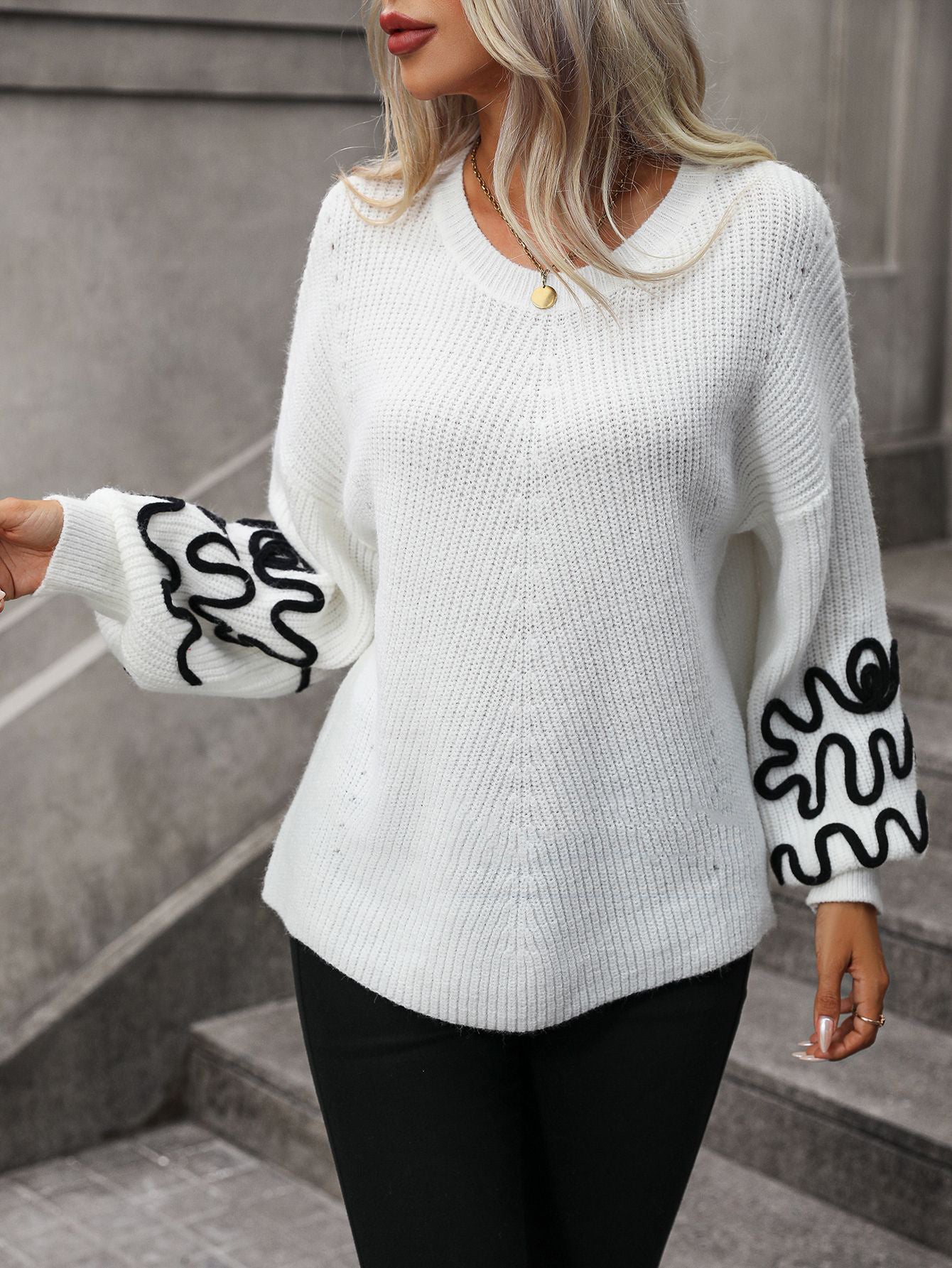 European And American Solid Color Pattern Fashionable Knitted Sweater