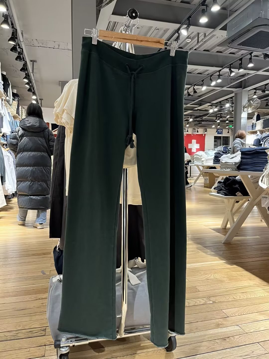 Pantalones de pierna recta con cordón retro americano Pierna ancha informal