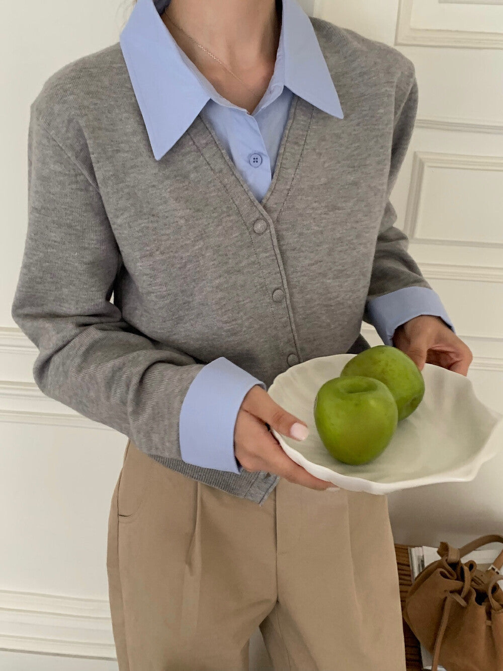 Otoño Invierno falso camisa de dos piezas costura suéter femenino estilo de viaje