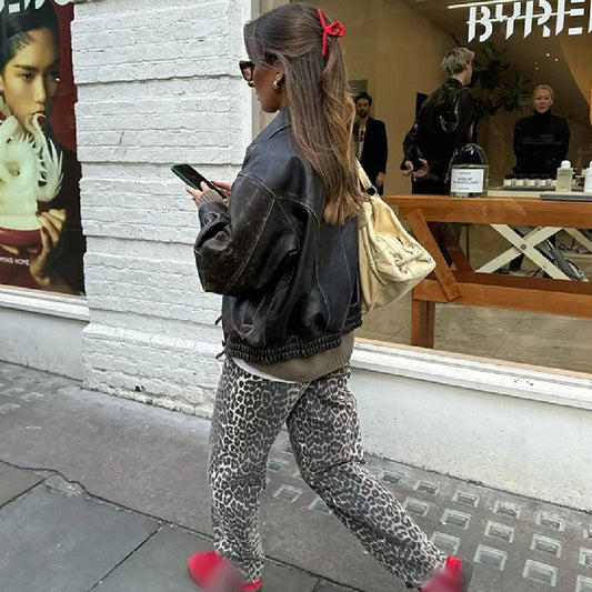 Pantalones anchos con estampado de leopardo y estampado retro callejero para mujer