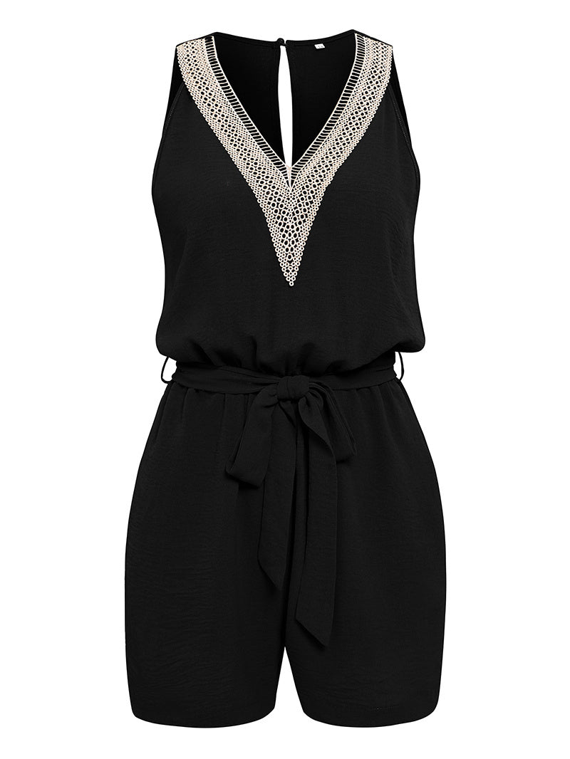 Lässiger Jumpsuit mit Spitze und V-Ausschnitt, ärmellose Oberteile, Shorts zum Binden, Sommer-Strandkleidung