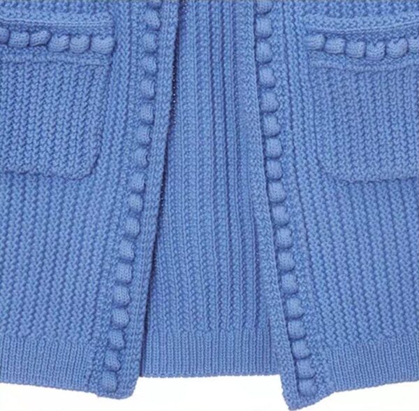 Blaue Strickjacke mit Rundhalsausschnitt, kurze Weste