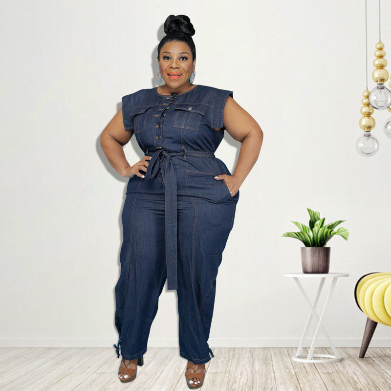 Lässiger Jumpsuit aus gewaschenem Denim im neuen Sommerstil