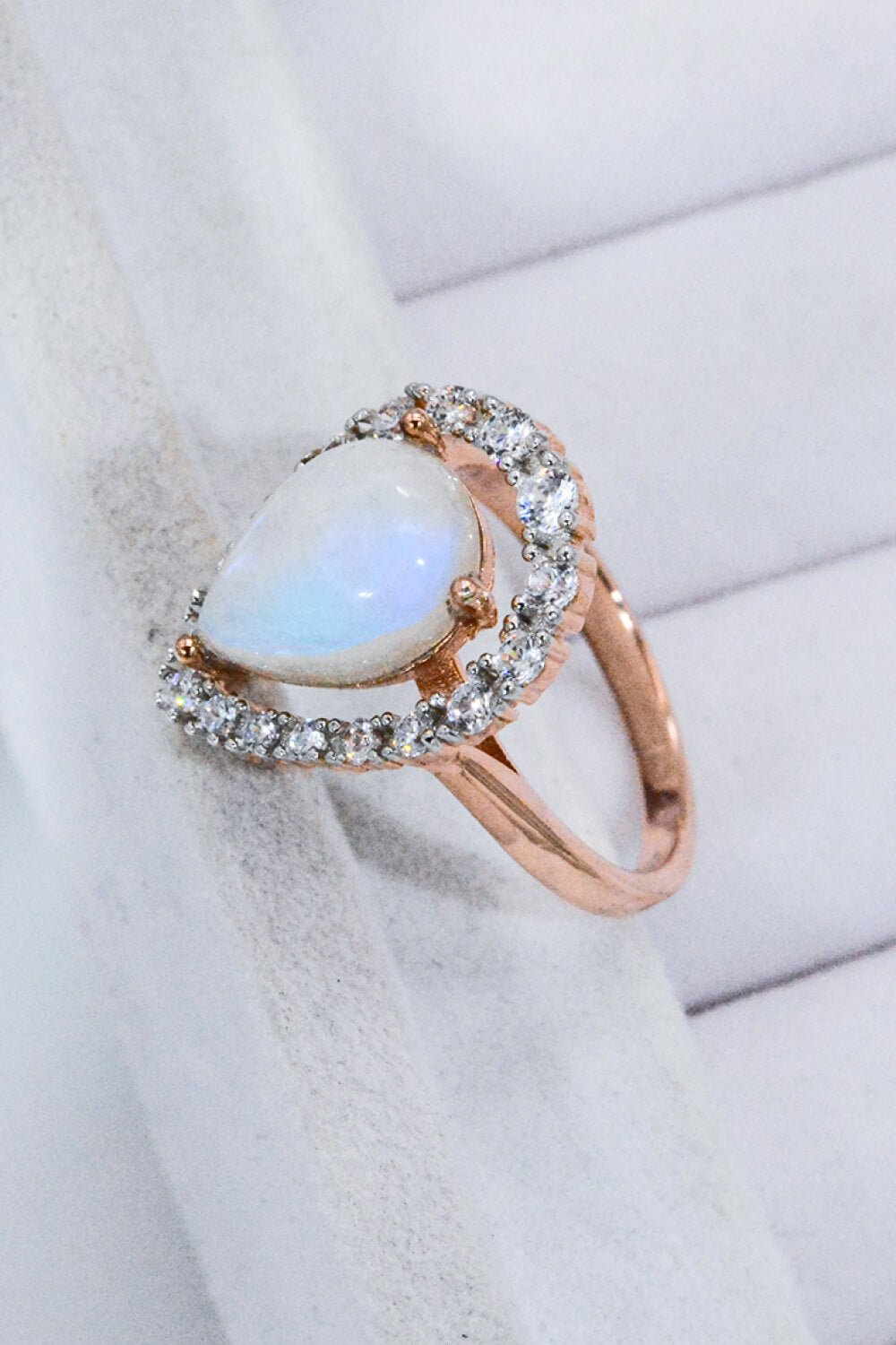 Moonstone Teardrop-Shaped 925 Sterling Silver Ring