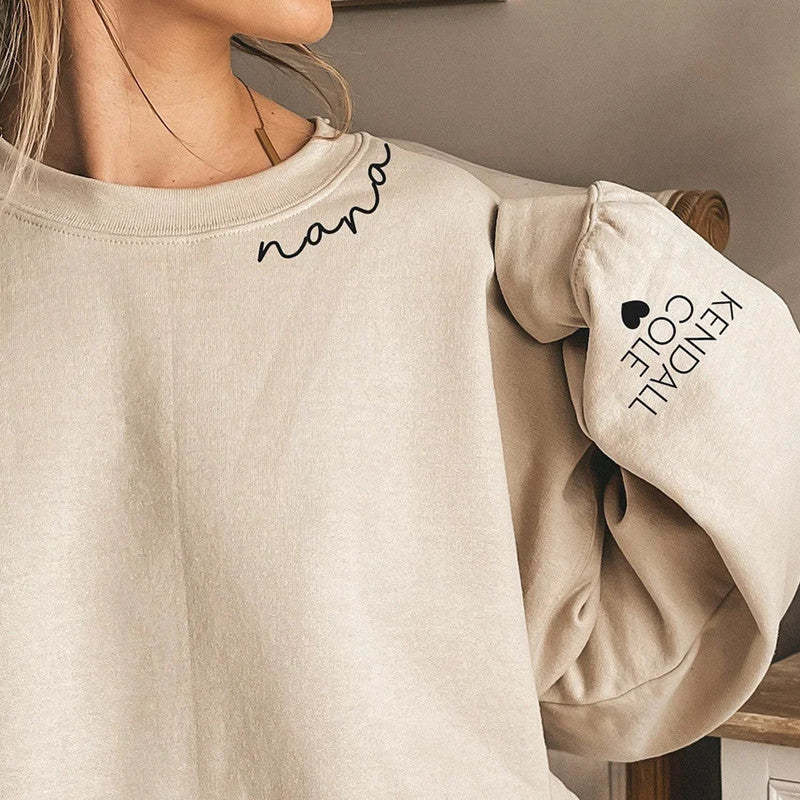 Sudadera con capucha con cuello redondo y nombre de letra personalizada de Europa y América