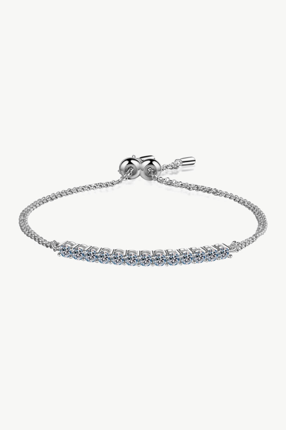 Pulsera de plata de ley con moissanita adorada