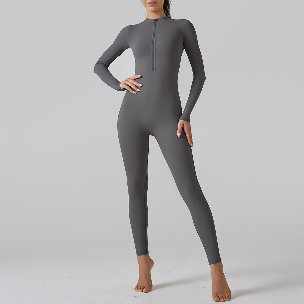 Langer Skinny-Jumpsuit mit halboffenem Reißverschluss für Damen