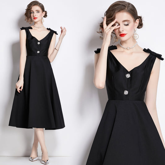 Heavy Industry Three-dimensional Bow Diamond V Neck Tight Waist Large Hem Dress