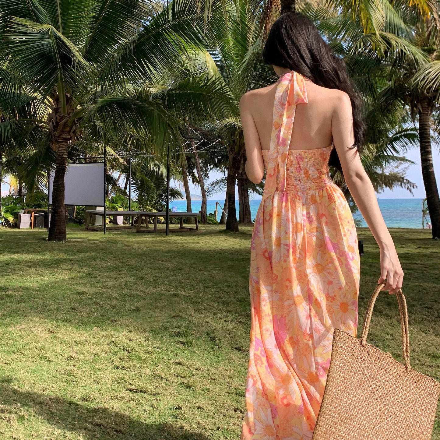 Vestido de playa de vacaciones junto al mar Top de tubo sin espalda floral de gasa