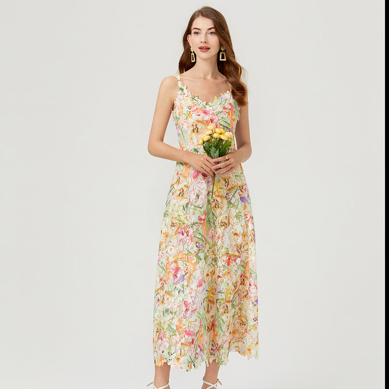 Damen Spitzenkleid mit Blumen-Ausschnitt und Stickerei