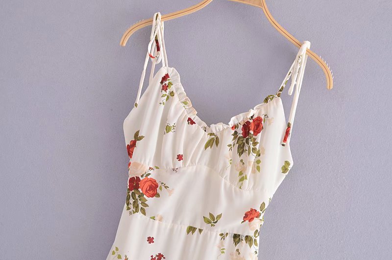 French Retro Printed V-neck Waist Trimming Spaghetti Straps Dress