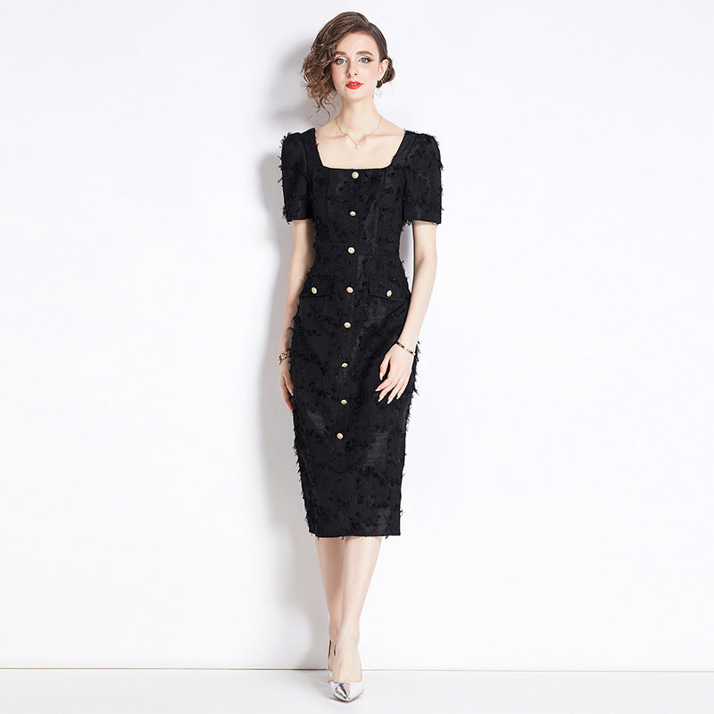 Schwarzes Vintage-Kleid im französischen Hepburn-Stil mit Quasten