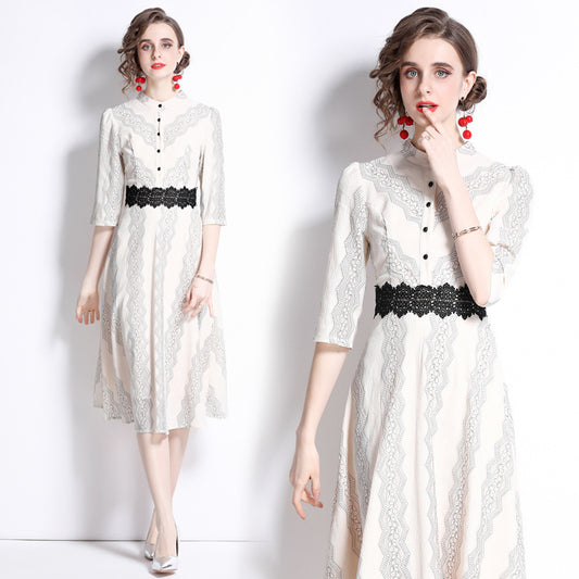 Apricot Lace Embroidery Gentle Slim Fit Graceful And Fashionable 7-point Sleeve Dress