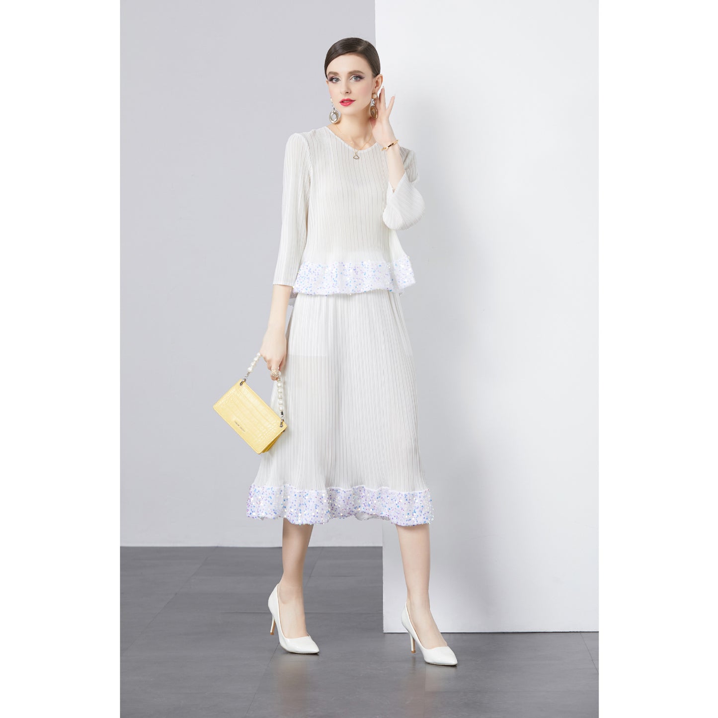 Three-quarter Sleeve Round Neck Solid Color Top Pleated Skirt Sequins