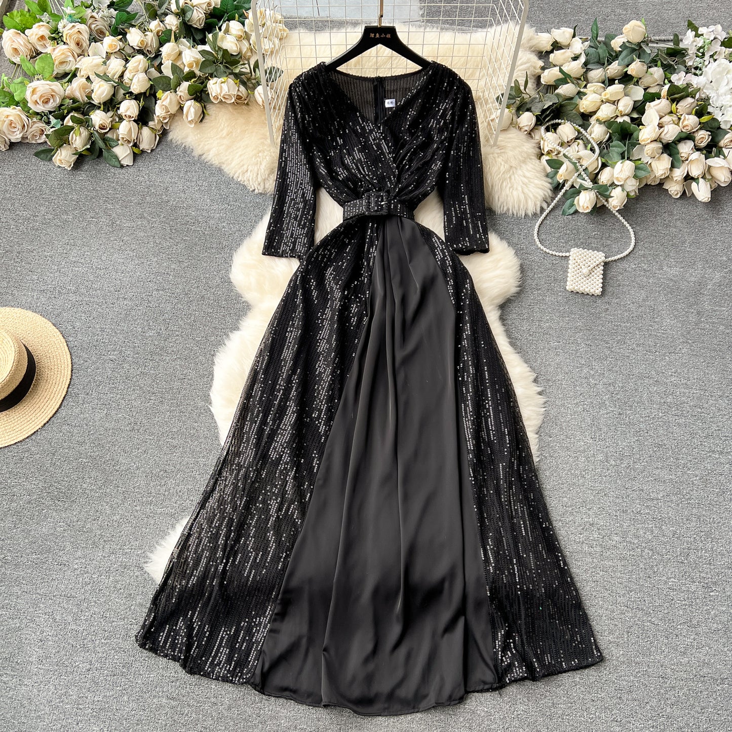 Elegant V-neck Slim-fit Long Sequined Dress