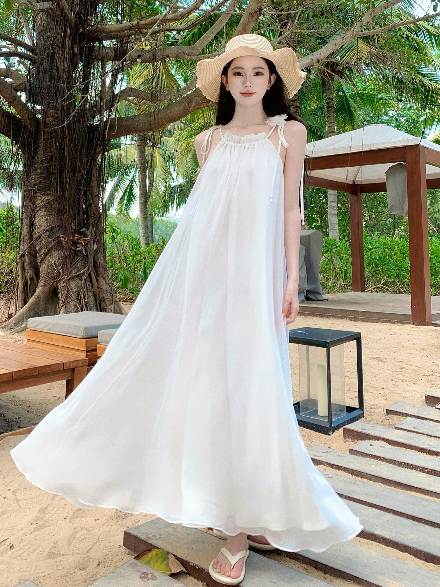 Vestido de playa para la pausa del té francés para vacaciones junto al mar