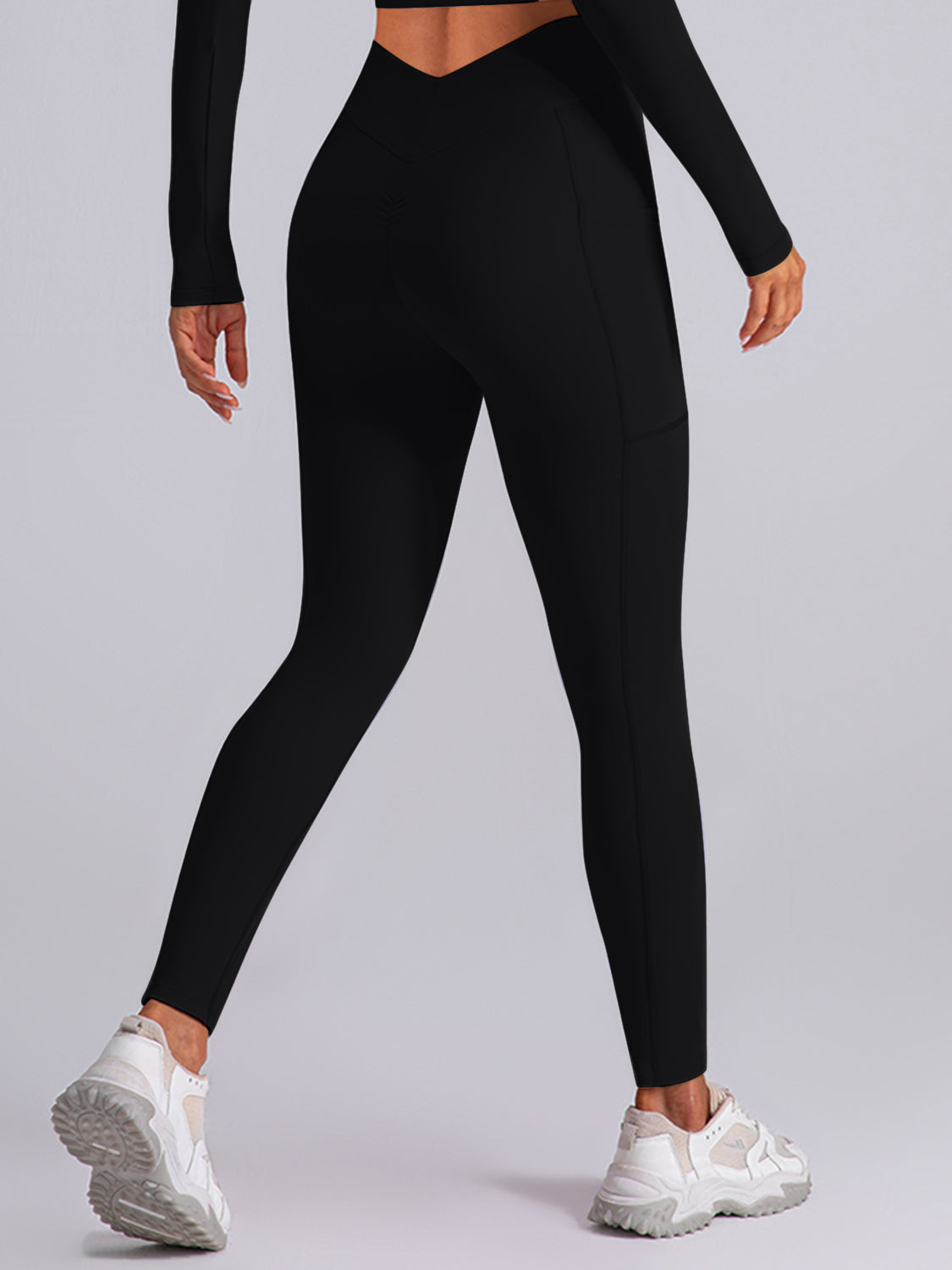 Aktive Leggings mit hoher Taille und Taschen