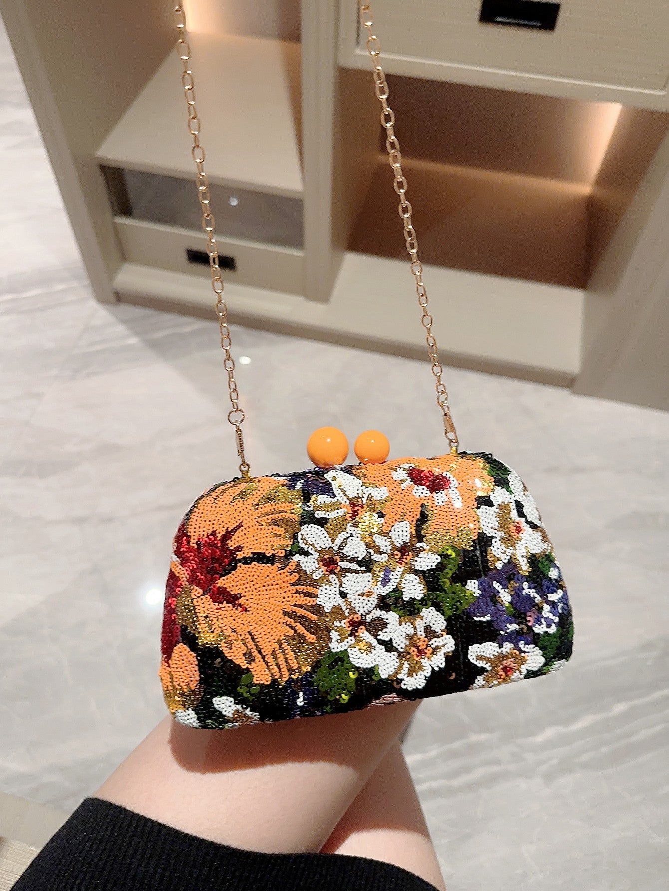 Embroidered Women's Fashion Personality Banquet Bag