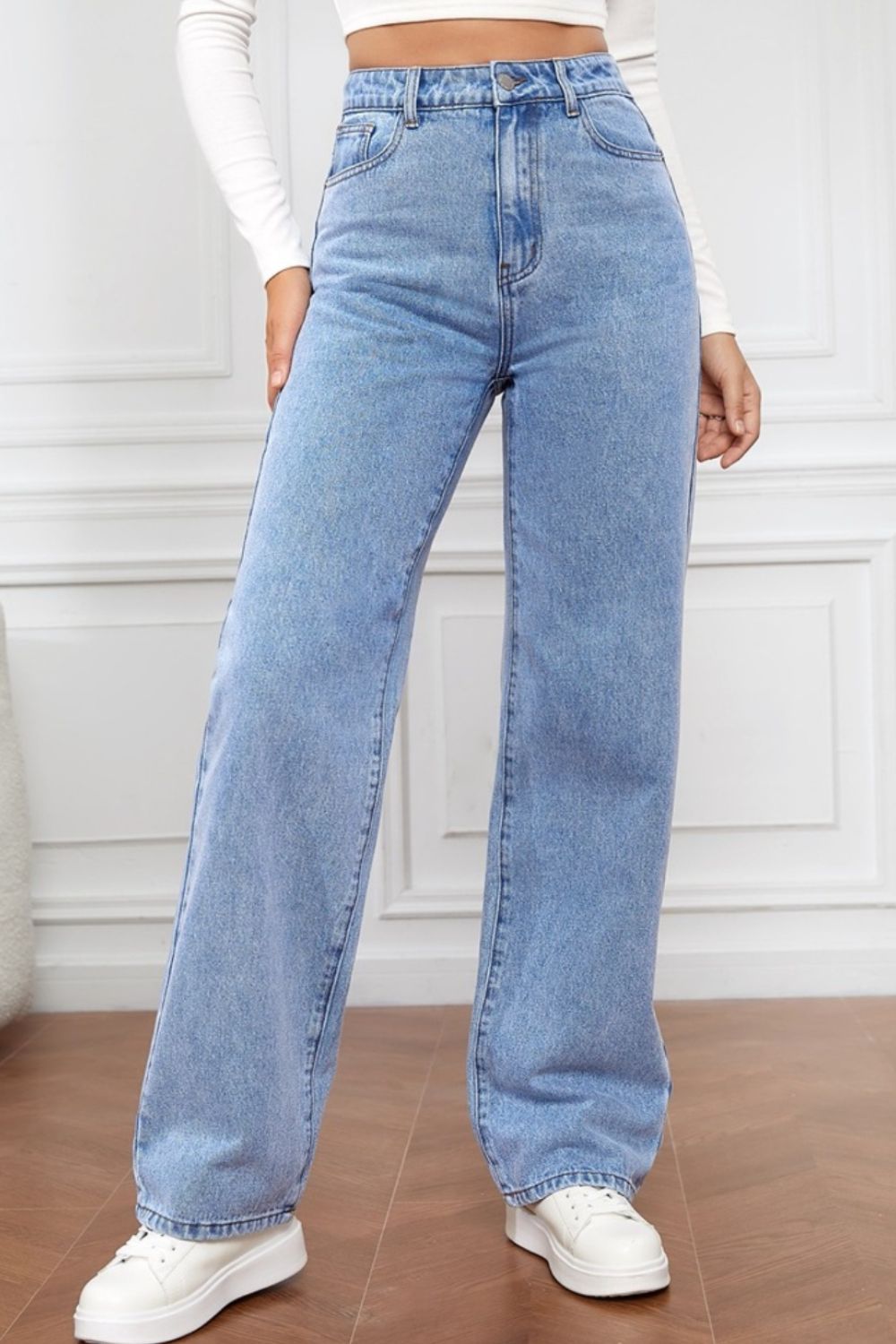 Gerade Jeans mit hoher Taille