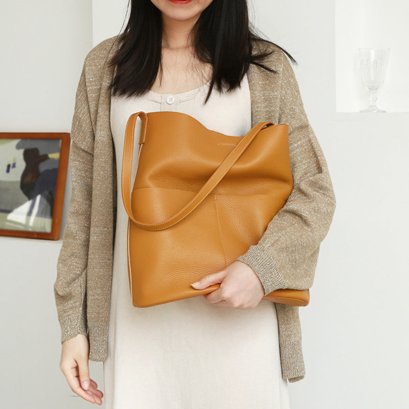 First Layer Cowhide Simple Oak Cowhide Shoulder Bag