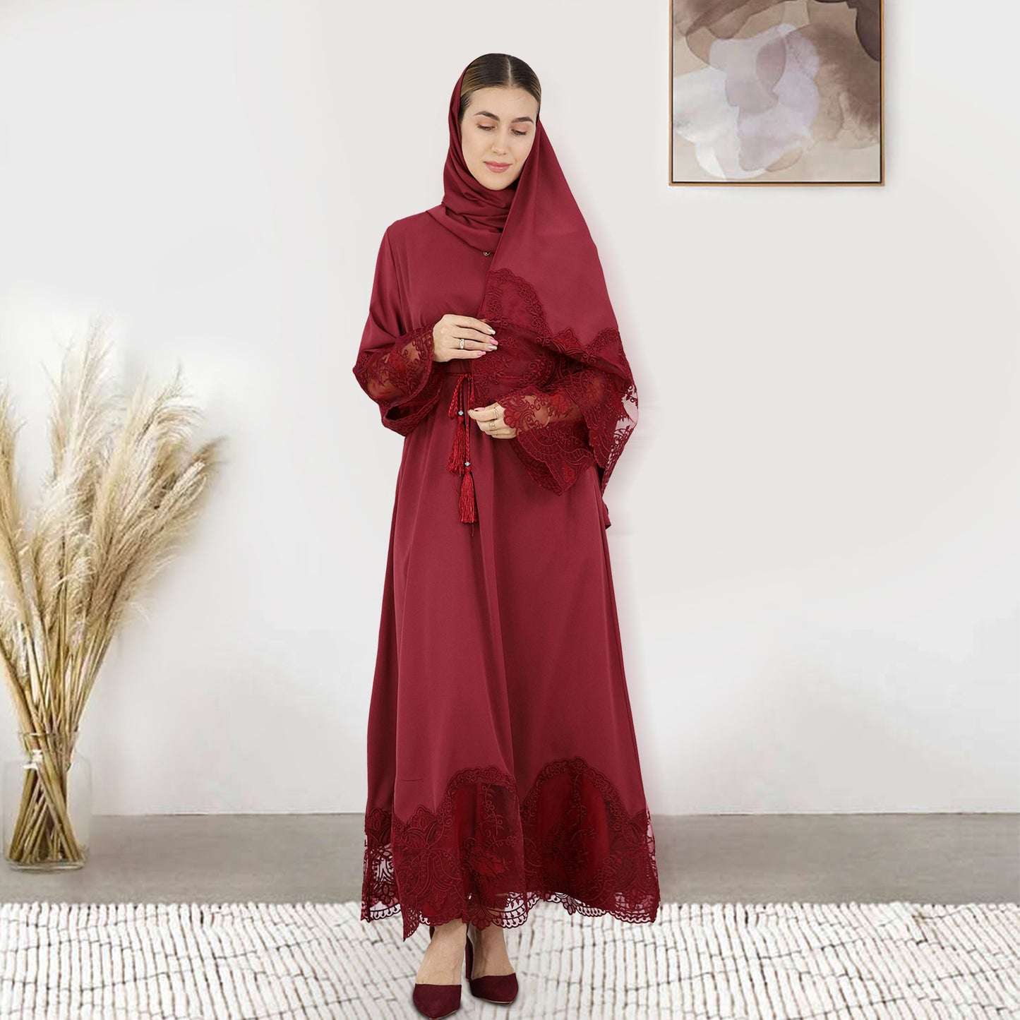 Modisches, anmutiges Stickerei-Kleid für Damen