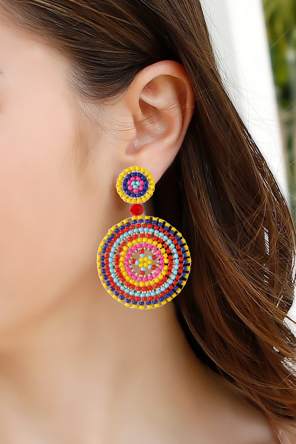 Pendientes colgantes de forma redonda estilo boho con cuentas