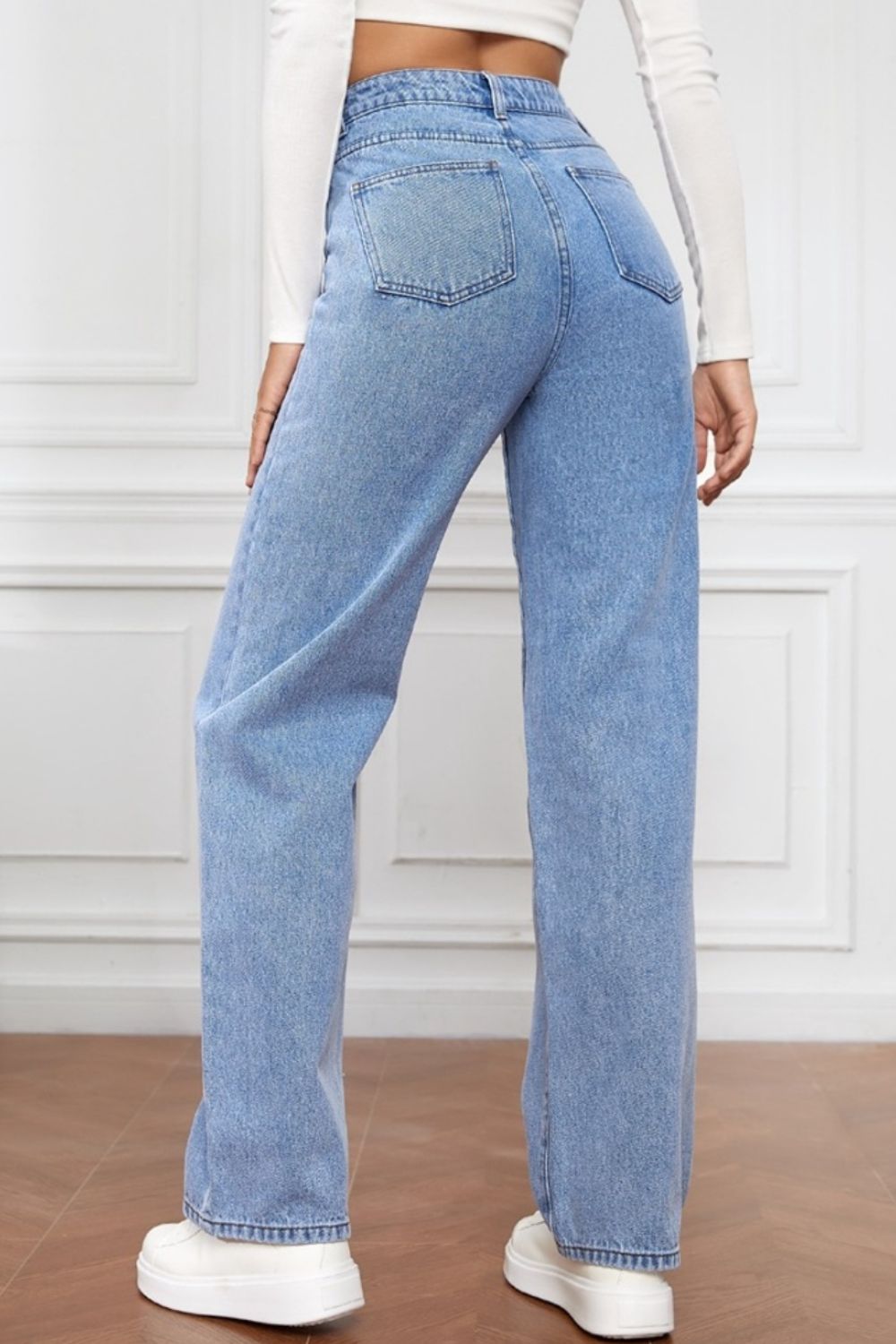 Gerade Jeans mit hoher Taille