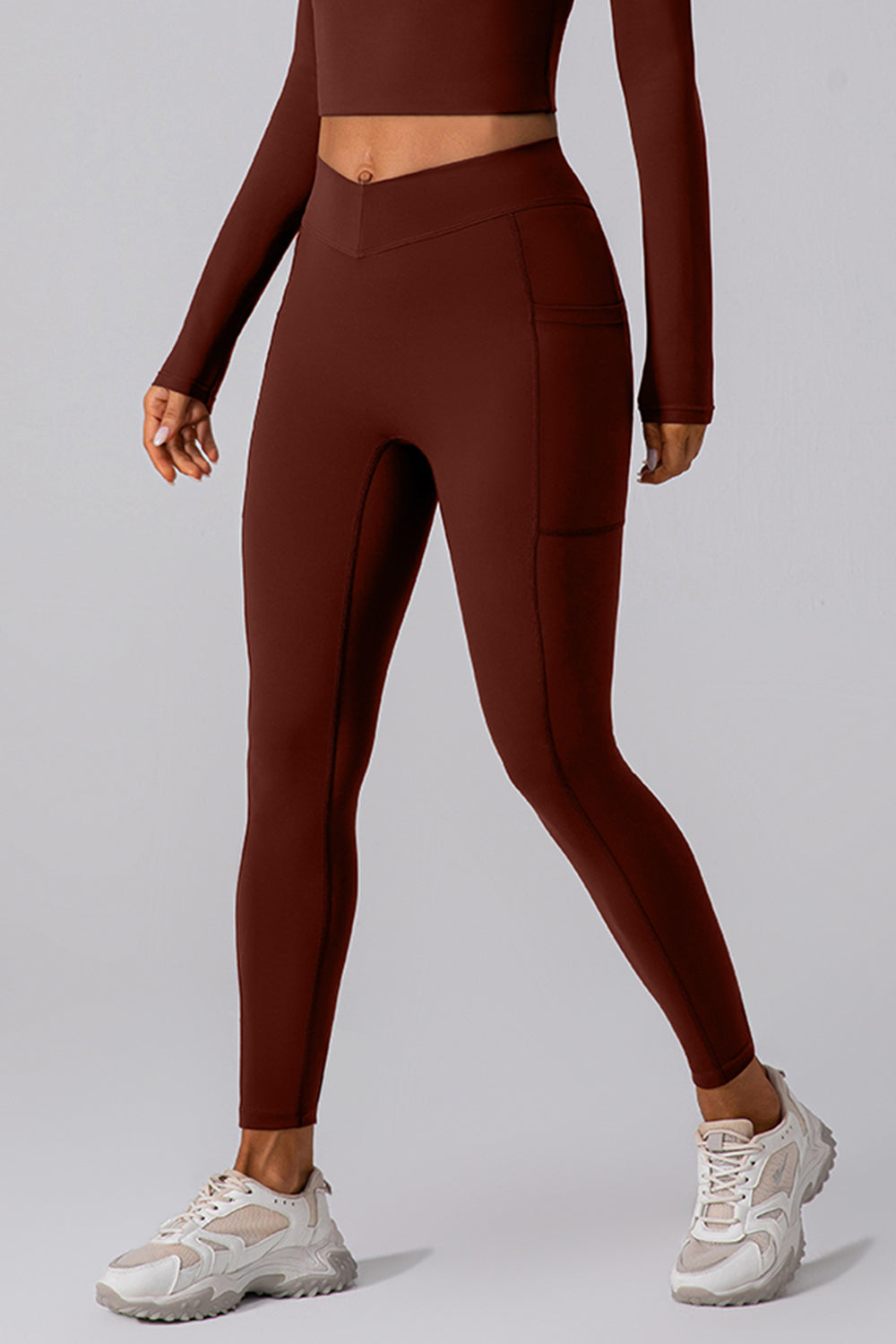 Aktive Leggings mit hoher Taille und Taschen